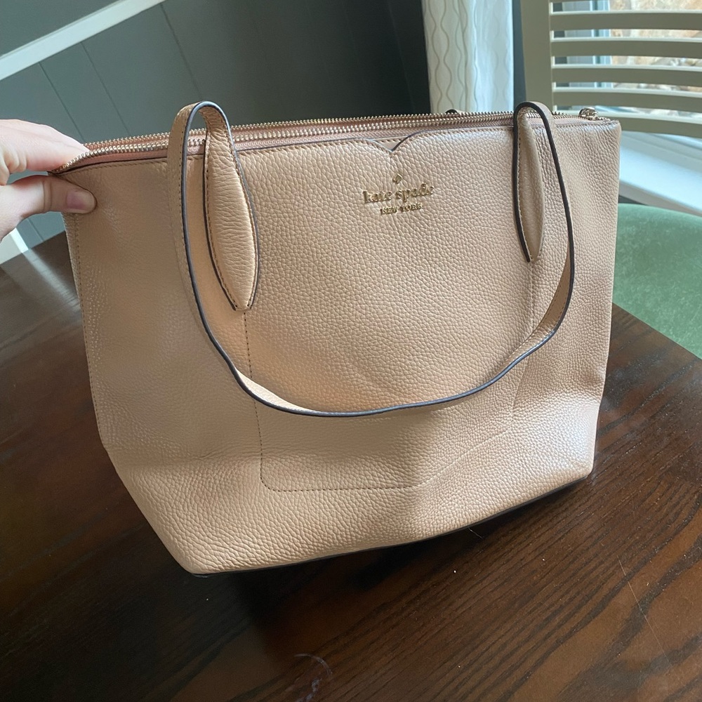 Kate Spade Harlow Tote - Light Fawn